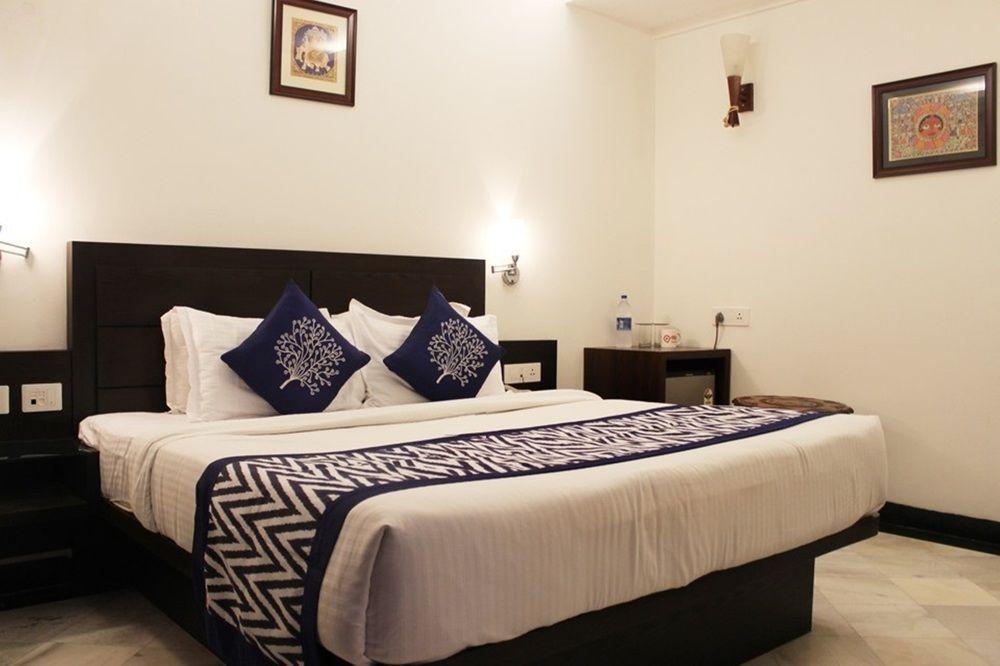 Oyo Flagship Hotel Rudra Palace Agra  Exteriör bild
