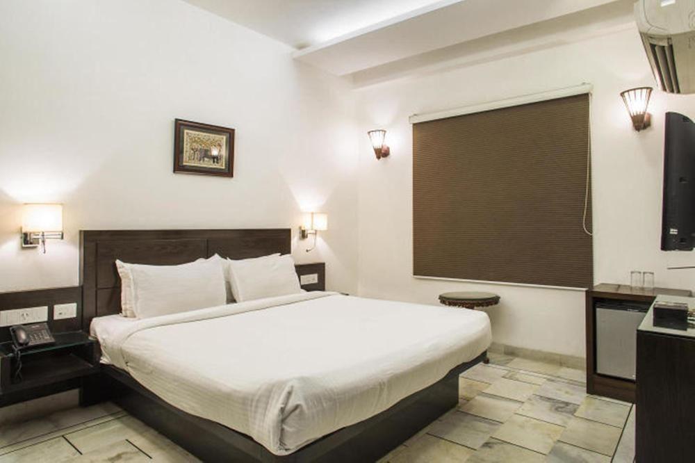 Oyo Flagship Hotel Rudra Palace Agra  Exteriör bild