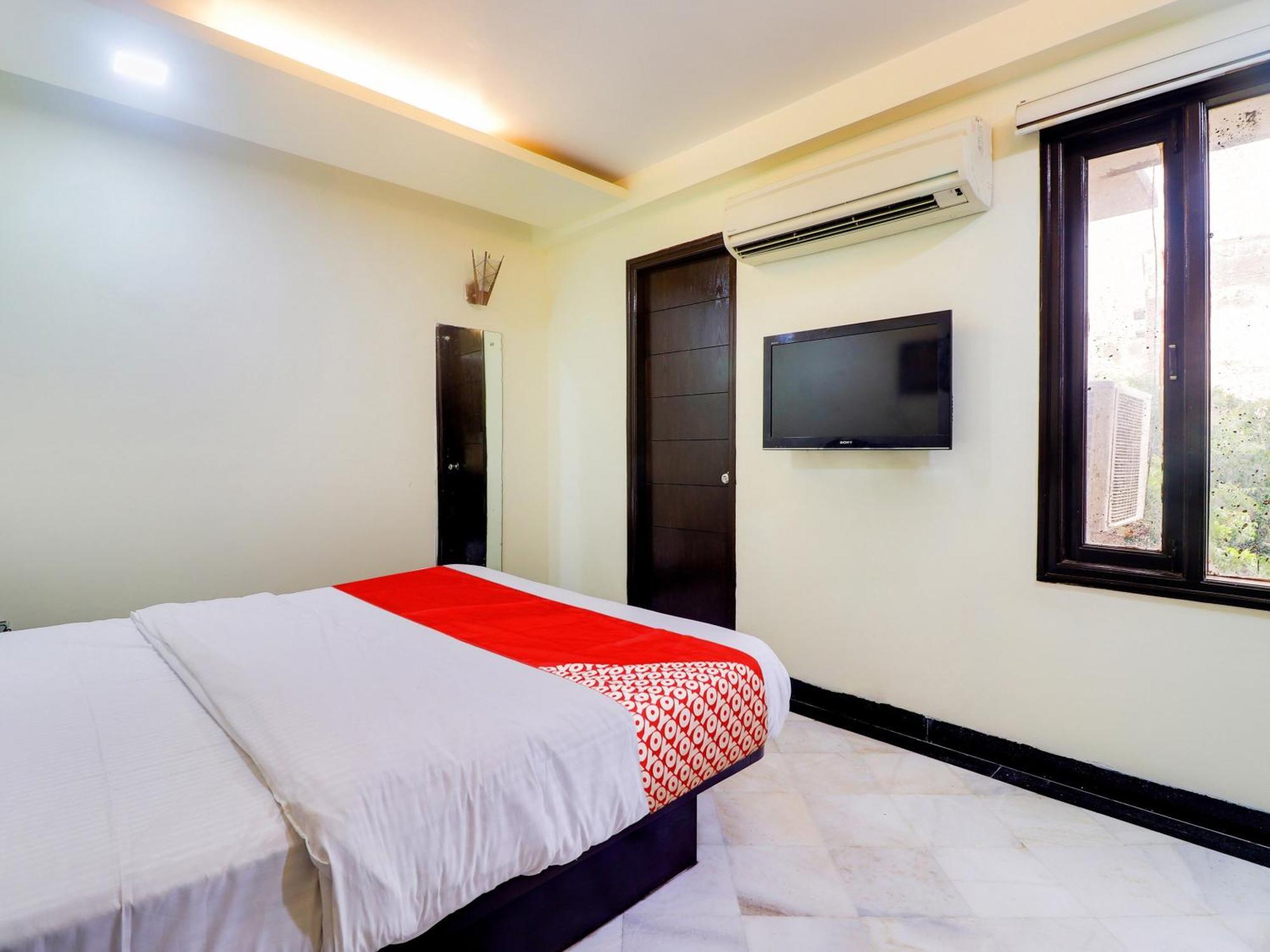 Oyo Flagship Hotel Rudra Palace Agra  Exteriör bild