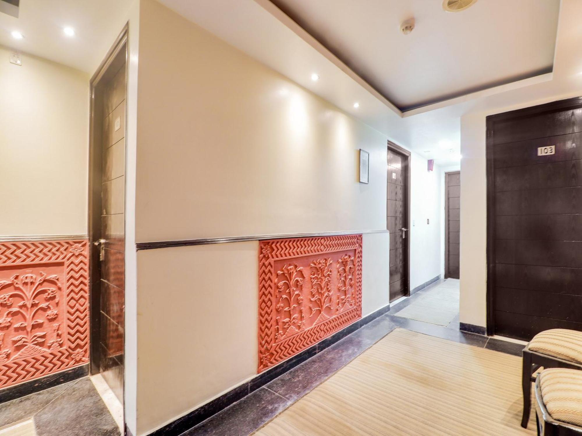 Oyo Flagship Hotel Rudra Palace Agra  Exteriör bild