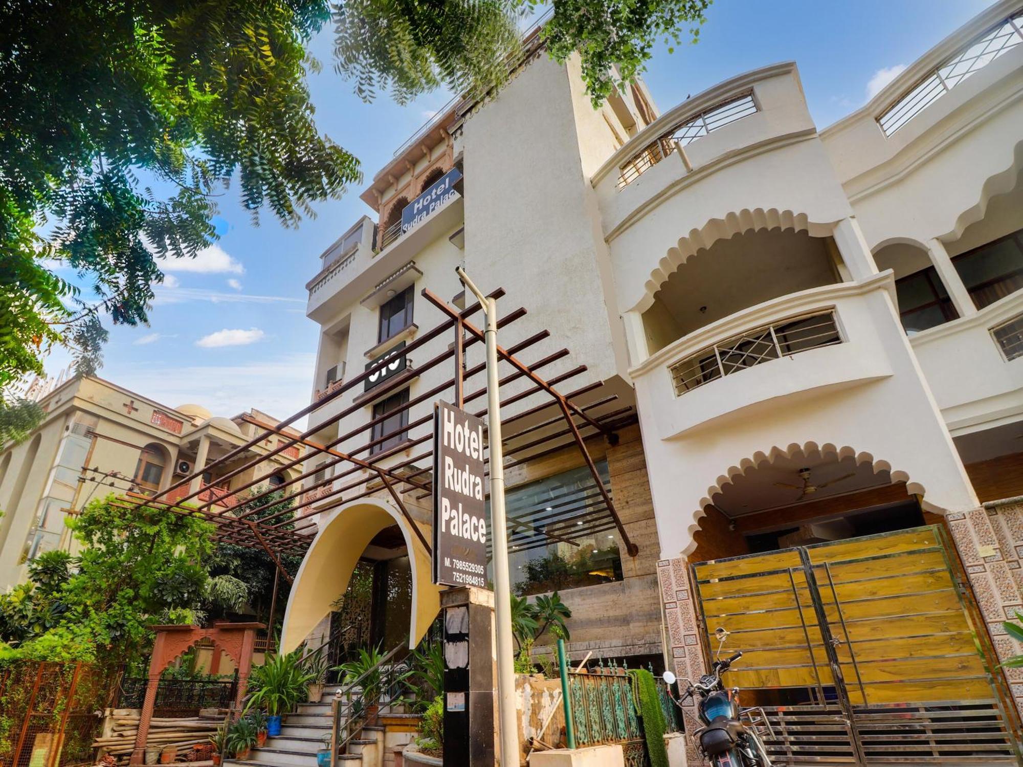 Oyo Flagship Hotel Rudra Palace Agra  Exteriör bild