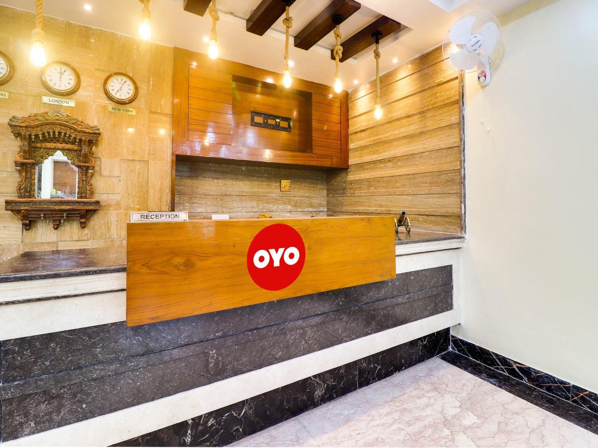 Oyo Flagship Hotel Rudra Palace Agra  Exteriör bild