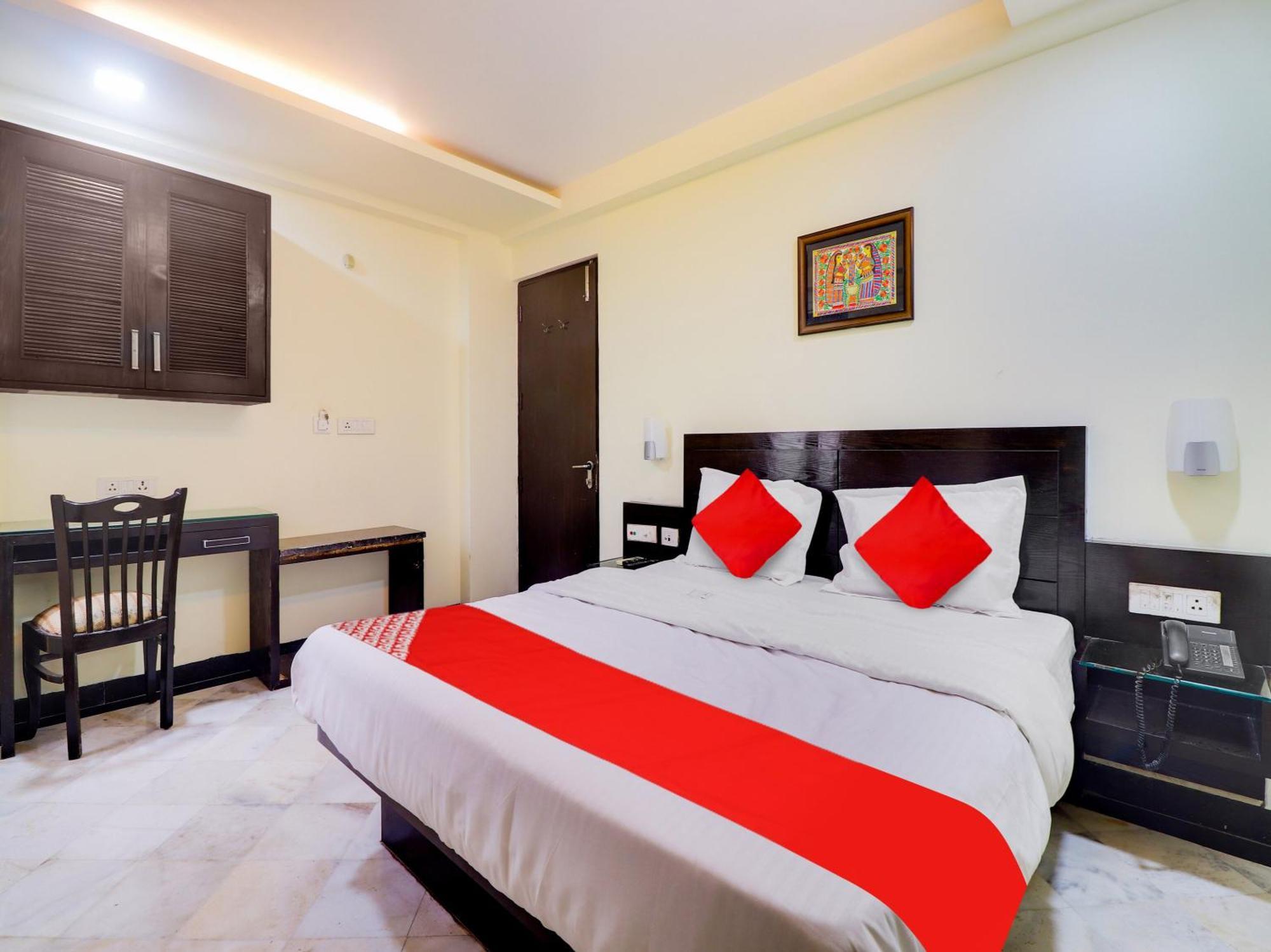 Oyo Flagship Hotel Rudra Palace Agra  Exteriör bild